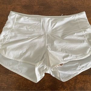 Lululemon speed shorts 2.5